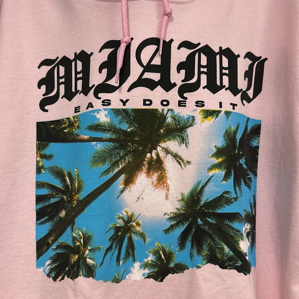 Pink “Miami Easy Does It” Graphic Hoodie NWT - Picture 2 of 2